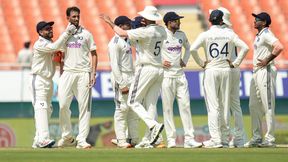 IND vs AFG: ഇന്ത്യന് ലക്ഷ്യം ഇന്നിങ്സ് ജയം!! ഫോളോ ഓണ് ഒഴിവാക്കാന് അഫ്ഗാന് വേണ്ടതെത്ര? ഇതാ ഉത്തരം IND vs AFG: ഇന്ത്യന് ലക്ഷ്യം ഇന്നിങ്സ് ജയം!! ഫോളോ ഓണ് ഒഴിവാക്കാന് അഫ്ഗാന് വേണ്ടതെത്ര? ഇതാ ഉത്തരം