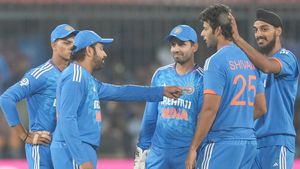 IND vs AFG: തന്ത്രം പറഞ്ഞ് രോഹിത്, അടുത്ത ബോളില്‍ ദുബെയ്ക്കു വിക്കറ്റ്! ഞെട്ടിച്ച് ക്യാപ്റ്റന്‍സി