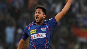   T20 World Cup 2024: ടി20 ലോകകപ്പ് വരുന്നു, ഇന്ത്യക്കായി അരങ്ങേറാന്‍ ഇവര്‍; സഞ്ജുവിന് ഭീഷണി