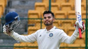   Ranji Trophy: ഇവരെ നോക്കിവെച്ചോ! ഹാര്‍ദിക്കിന്റെ പിന്‍ഗാമിയാകും- ഓള്‍റൗണ്ടര്‍മാരിതാ