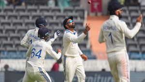   IND vs ENG: കിടു ക്യാപ്റ്റന്‍സി, റൂട്ടിനെ രോഹിത് കുടുക്കിയത് ഗംഭീരം- പ്രശംസിച്ച് മോര്‍ഗന്‍