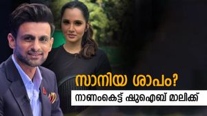 സാനിയയെ വിട്ട മാലിക്കിന്റെ കഷ്ടകാലം തുടങ്ങി! നാണക്കേട്, ടി20യില്‍ ഇതാദ്യം | വീഡിയോ വൈറല്‍