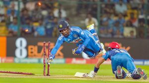 IND vs AFG: 2 പൂജ്യം, പകരം മൂന്ന് വിക്കറ്റ്! വിക്കറ്റിനു പിന്നില്‍ സൂപ്പറാക്കി സഞ്ജു, വീഡിയോ