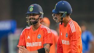   IND vs ENG: കോലിയില്ല, ഇന്ത്യയുടെ പ്ലേയിങ് 11 എങ്ങനെ മാറും? സാധ്യതാ 11 ഇതാ