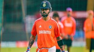   IND vs ENG: കോലി ചതിച്ചു, ഇന്ത്യ ഇംഗ്ലണ്ടിനോട് എട്ട് നിലയില്‍ പൊട്ടും- 3 കാരണങ്ങളിതാ