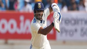   IND vs ENG: സഞ്ജു കണ്ട് പഠിക്കൂ, സമ്മര്‍ദ്ദത്തില്‍ കുലുങ്ങാതെ ജുറേല്‍- അടുത്ത ധോണിയോ?