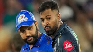  IPL 2024: തീപാറും, മുംബൈ-ഗുജറാത്ത് പോരാട്ടത്തില്‍ ആര് നേടും? മുന്‍തൂക്കം ഈ ടീമിന്