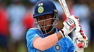  Under 19 World Cup: സച്ചിനും ഉദയ്ക്കും സെഞ്ച്വറി, സൂപ്പര്‍ സിക്‌സില്‍ നേപ്പാളിനെ തകര്‍ത്ത് ഇന്ത്യ