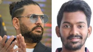 യുവിക്ക് മാത്രമല്ല എനിക്കുമാവും! ഒരോവറില്‍ 6 സിക്‌സര്‍, ചരിത്രം കുറിച്ച് യുവതാരം | വീഡിയോ വൈറല്‍