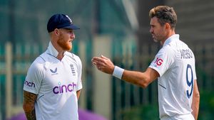   IND vs ENG: ഇക്കാര്യങ്ങള്‍ ശ്രദ്ധിക്കൂ, ഇംഗ്ലണ്ടിന് ഇന്ത്യയെ തകര്‍ക്കാം! എന്തൊക്കെയാണെന്ന് അറിയാം
