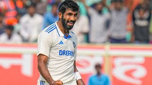 IND vs  ENG: 23 ഓവര്‍ ബൗള്‍ ചെയ്തതിന് ക്ഷീണമോ? ബുംറയ്ക്കു എന്തിനു ബ്രേക്ക്, ആഞ്ഞടിച്ച് ഗവാസ്‌കര്‍