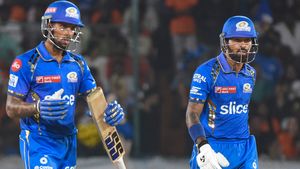 IPL 2024: 12 ഓവറില്‍ എസ്ആര്‍എച്ച് 3ന് 173, മുംബൈ 3ന് 165! കളി മാറിയതെങ്ങനെ? വില്ലനാര്