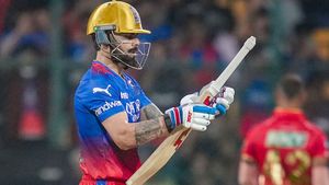 IPL 2024: ആദ്യ 15 ബോളില്‍ ടി20, അടുത്ത 29 ബോളില്‍ ടെസ്റ്റ്! കോലി കളിച്ചത് ഫിഫ്റ്റിക്ക്? 