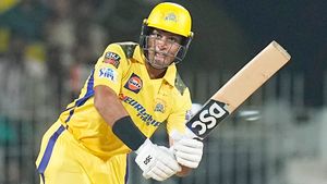IPL 2024: 'കിവി ജയ്സ്വാള്‍', 125.56ല്‍ നിന്ന് ഒറ്റയടിക്ക് 229.63! രചിനെ സിഎസ്‌കെ മാറ്റിയതെങ്ങനെ?