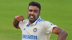    IND vs ENG: കരിയറില്‍ വഴിത്തിരിവായത് എന്ത്? ഇഷ്ട പ്രകടനം ഏത്? വെളിപ്പെടുത്തി അശ്വിന്‍