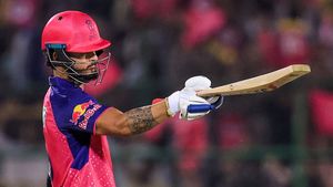 IPL 2024: റയാന്‍ പരാഗ് 2.0; വിമര്‍ശകരുടെ വായടപ്പിച്ച വെടിക്കെട്ട്; രാജസ്ഥാന്റെ രക്ഷകനായി പരാഗ്‌