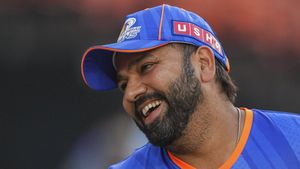 IPL 2024: രോഹിത് ശര്‍മയെ ഈ യുവതാരം കളിക്കിടെ അപമാനിച്ചോ? പ്രചരിക്കുന്ന വീഡിയോയുടെ വസ്തുത