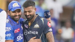 IPL 2024: ഫാന്‍സിന് ഇപ്പോഴും രോഹിത് ക്യാപ്റ്റന്‍! ഹാര്‍ദിക് എന്തു ചെയ്യണം? ഇര്‍ഫാന്‍ പറയുന്നു