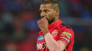  IPL 2024: 30 പന്തില്‍ 50, പിന്നെ 20 പന്തില്‍ ടെസ്റ്റ്! ധവാന്‍ ഇനി ക്യാപ്റ്റനാവേണ്ട; വിമര്‍ശനം ശക്തം
