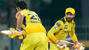   IPL 2024: നിലവിലെ ബെസ്റ്റ് ഓള്‍റൗണ്ടര്‍മാരുടെ 11 ഇതാ, ക്യാപ്റ്റന്‍ കെകെആര്‍ താരം- ഹാര്‍ദിക്കില്ല