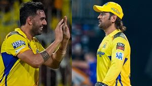  IPL 2024: 2 ഓവറില്‍ 11ന് 1, പിന്നെ ദീപക്കിന് ഓവറില്ല! കാരണം ധോണി? മത്സരത്തിനിടെ ദേഷ്യപ്പെട്ടു
