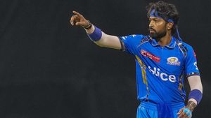 IPL 2024: താളം കിട്ടാതെ ഹാര്‍ദിക്, തലപുകഞ്ഞ് സെലക്ടര്‍മാരും; ലോകകപ്പ് പ്ലാനുകള്‍ പാളുമോ?  