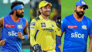   IPL 2024: ഹാര്‍ദിക് മടുത്തു, വീണ്ടും രോഹിത്തോ? സിഎസ്‌കെ ചെയ്തത് ചെയ്യാതെ വഴിയില്ല
