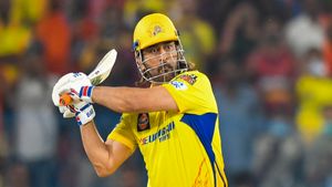   IPL 2024: ധോണി 'ഉയിര്‍', മകളുടെ സ്‌കൂള്‍ ഫീസ് അടക്കാതെ ടിക്കറ്റെടുത്തു; ആരാധകന്‍ വൈറല്‍