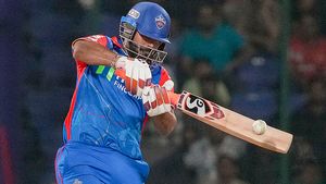 T20 World Cup 2024: ടീം പ്രഖ്യാപനത്തിന് തൊട്ടുമുമ്പ് സഞ്ജുവിന് ഞെട്ടല്‍! റിഷഭ് മുന്നില്‍, തലപ്പത്ത്