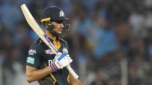 IPL 2024: ഗില്ലാഡി വീരന്‍! പഞ്ചാബിനെ തല്ലി തകര്‍ത്ത്, പുതു റെക്കോര്‍ഡുകള്‍ സ്വന്തമാക്കി ഗില്‍