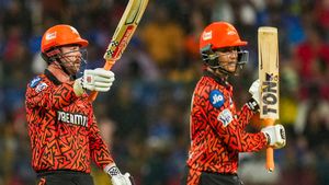   IPL 2024: 6 ഓവറില്‍ 125, അടിയുടെ പൊടിപൂരം; വമ്പന്‍ റെക്കോഡിട്ട് ഹൈദരാബാദ്