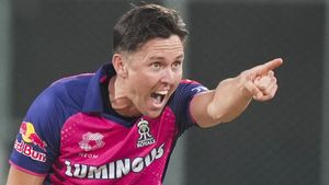 IPL 2024: 29-ാം തവണ ആദ്യ ഓവറില്‍ വിക്കറ്റെടുത്ത് ബോള്‍ട്ട്; അവസാനിക്കാത്ത ട്രെന്റ്! എന്തൊരു മനുഷ്യന്‍! 