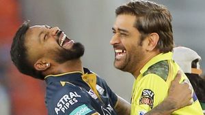 IPL 2024: ഹാര്‍ദിക്കിന്റെ ക്യാപ്റ്റന്‍സി ധോണിയെപ്പോലെ! സാമ്യത എന്തെന്നു എബിഡി പറയും