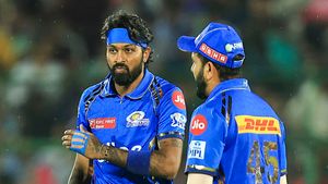   IPL 2024: പലതും പറയാനുണ്ട്, ഇപ്പോഴല്ല! തോല്‍വിക്ക് പിന്നാലെ ഹാര്‍ദിക്; വില്ലന്‍ രോഹിത്ത് തന്നെ?