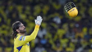 IPL 2024: ധോണിയുടെ കാര്യത്തില്‍ ചെന്നൈയ്ക്ക് തെറ്റുപറ്റി? നിലനിര്‍ത്തിയത് തലവേദനയായോ?
