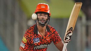   IPL 2024: ഐപിഎല്ലില്‍ മിന്നിച്ചു, ഇന്ത്യന്‍ ടീമിലേക്ക് ഇവര്‍ തിരിച്ചെത്തും! ആരൊക്കെ?