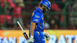 IPL 2024: വാംഖഡെയില്‍ 11 ബോളില്‍ 12,! ഇതെന്ത് ഇംപാക്ട് പ്ലെയര്‍? രോഹിത് ബാധ്യത, വിമര്‍ശനം