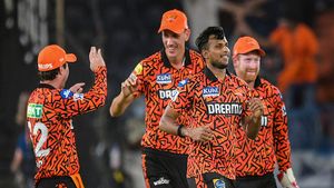   IPL 2024: പടിക്കല്‍ കലമുടച്ച് രാജസ്ഥാന്‍, ഹൈദരാബാദിന് 1 റണ്‍സ് ജയം; ഹീറോയായി ഭുവി