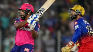   IPL 2024: സഞ്ജു എന്തിനത് ചെയ്തൂ? വിക്കറ്റ് സ്വയം തുലച്ചു! പിന്നാലെ ബാറ്റ് വലിച്ചെറിഞ്ഞ് മടങ്ങി