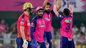   IPL 2024: സഞ്ജുവിന്റെ വലിയ പിഴവ്, മണ്ടന്‍ ക്യാപ്റ്റന്‍സി! ടീം തോറ്റത് ഈ കാരണത്താല്‍