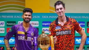    IPL 2024: കിരീടം നേടിയാല്‍ സമ്മാനത്തുക എത്ര? ഓറഞ്ച് ക്യാപ്പിന് കോടികളോ? എല്ലാം അറിയാം