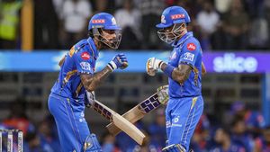 IPL 2024: ഞാനുണ്ട് കൂടെ, നീ അടിച്ചോ! സൂര്യയെ സെഞ്ചുറിയിലേക്ക് നയിച്ച തിലകിന്റെ വാക്കുകള്‍