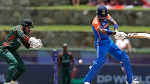   T20 World Cup 2024: ഹാര്‍ദിക് ഷോ, കറക്കി വീഴ്ത്തി കുല്‍ദീപ്; കടുവകളെ കൂട്ടിലാക്കി ഇന്ത്യ