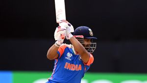 T20 World Cup 2024: റിഷഭ് രക്ഷപ്പെട്ടത് 4 തവണ, എന്നിട്ടും 42 റണ്‍സ്; സഞ്ജുവെങ്കില്‍ സെഞ്ച്വറിയുറപ്പ്!
