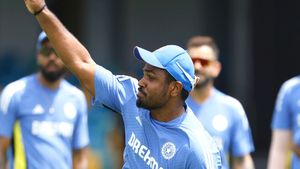   T20 World Cup 2024: ഇത് ചതി, കൊതിപ്പിച്ച് സഞ്ജുവിനെ തഴഞ്ഞു! രോഹിത് എയറില്‍; രൂക്ഷ വിമര്‍ശനം