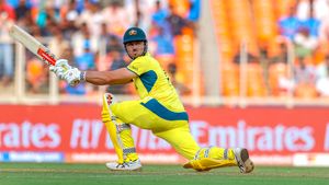 T20 World Cup 2024: ആര്‍സിബി 'ബാധ' ഒഴിയാതെ മാക്‌സി, വീണ്ടും ഡെക്ക്! പക്ഷെ ഓസീസ് നേടി