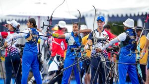    Olympics 2024: മനോവീര്യം ചോരുമോ? ഇന്ത്യയുടെ അമ്പെയ്ത്ത് ടീമിന് തിരിച്ചടി; വില്ലനായത് വിസ