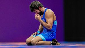 Olympics 2024: ഇവരെ ഇന്ത്യ മിസ്സ് ചെയ്യും! ഇത്തവണ പാരീസിലേക്കില്ല, മലയാളി അത്‌ലറ്റും