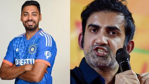 ഗംഭീര്‍ കുറച്ചേ സംസാരിക്കൂ, പക്ഷെ അക്കാര്യം ഏല്‍പ്പിക്കും! കോച്ചിങിനെക്കുറിച്ച് ആവേശ്