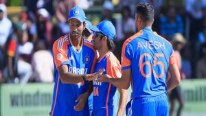  IND vs ZIM: തകര്‍ത്തടിച്ച് ഗില്ലും റുതുരാജും, സിംബാബ്‌വെയെ തകര്‍ത്ത് ഇന്ത്യ; പരമ്പരയില്‍ മുന്നില്‍